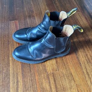 Dr. Martens - Black GRAEME Analine Leather Chelsea Boots - US 10